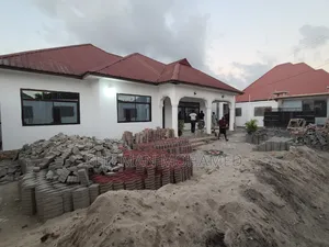 3bdrm House in Biriani Real Estate, Chamazi for sale