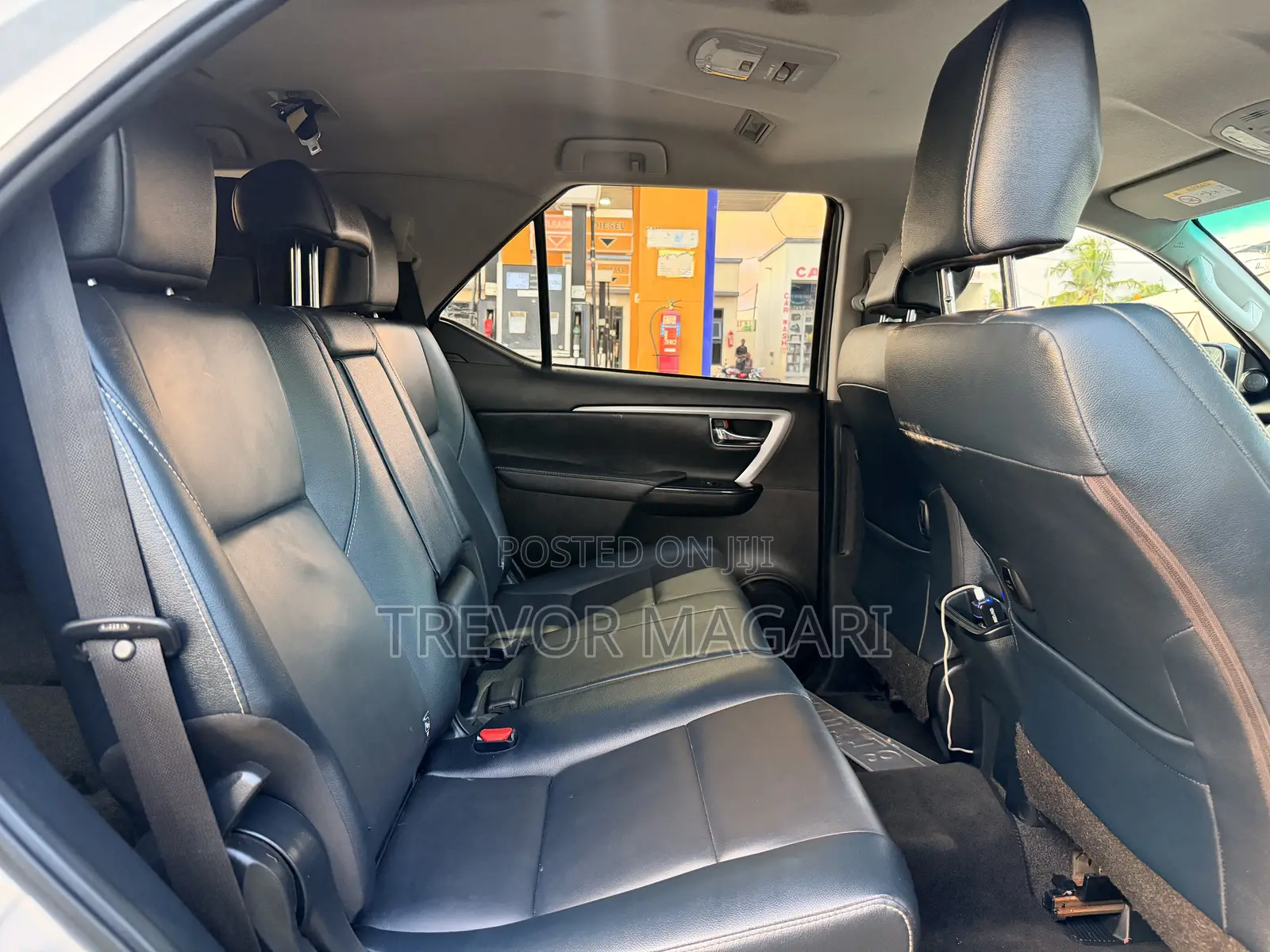 Toyota Fortuner 2023 Silver