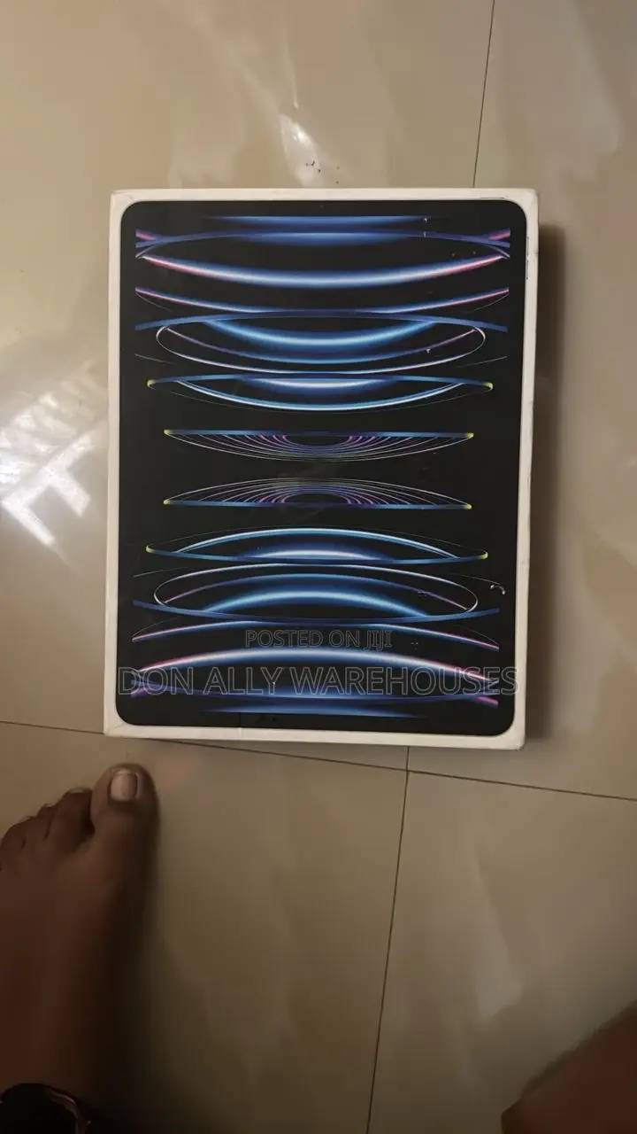 Apple iPad Pro 12.9 (2022) 1 TB Silver