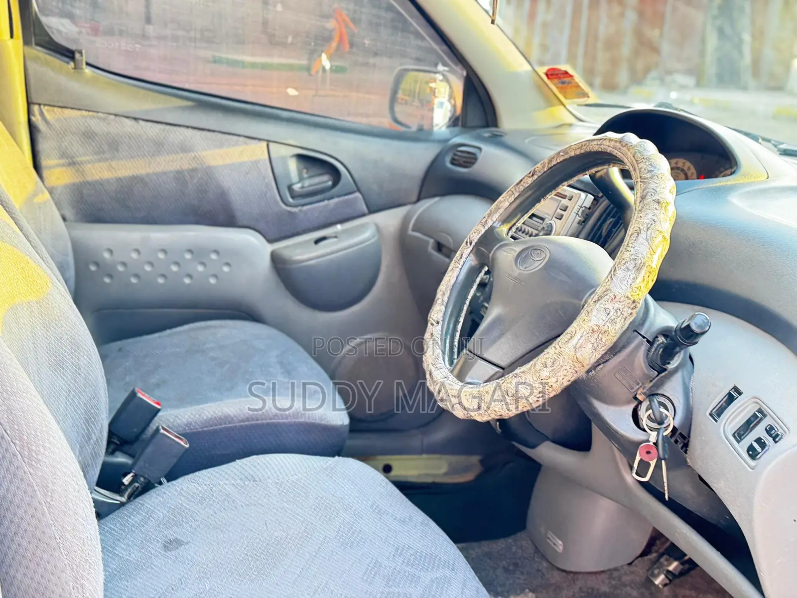 Toyota Fun Cargo 2005 Silver