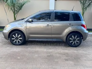 Toyota IST 2004 Gray