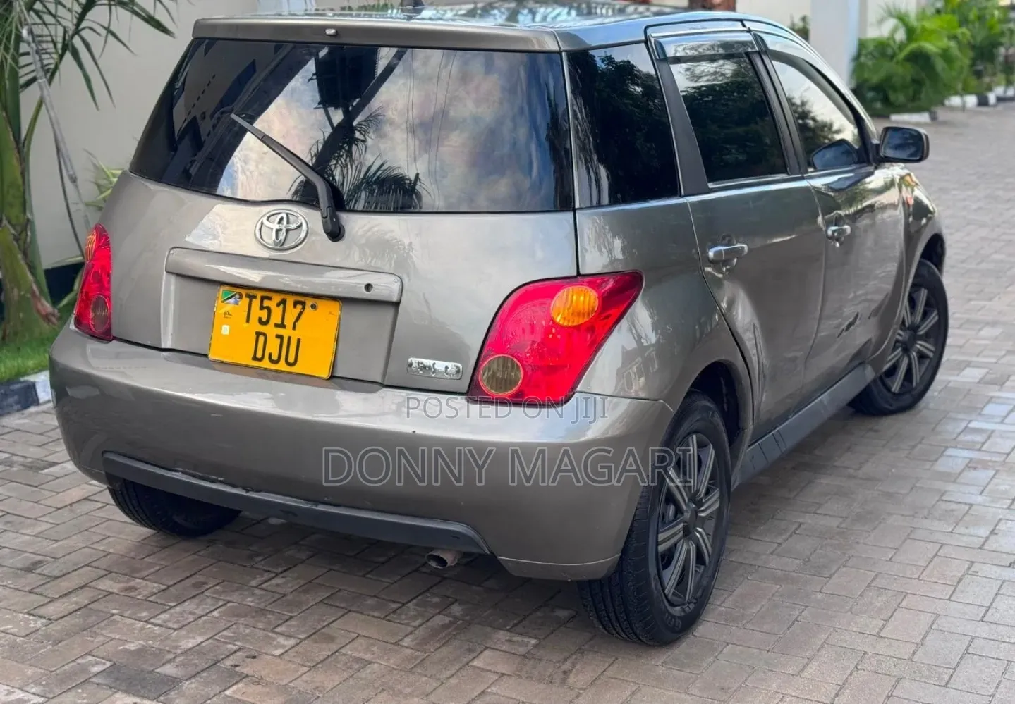 Toyota IST 2004 Gray