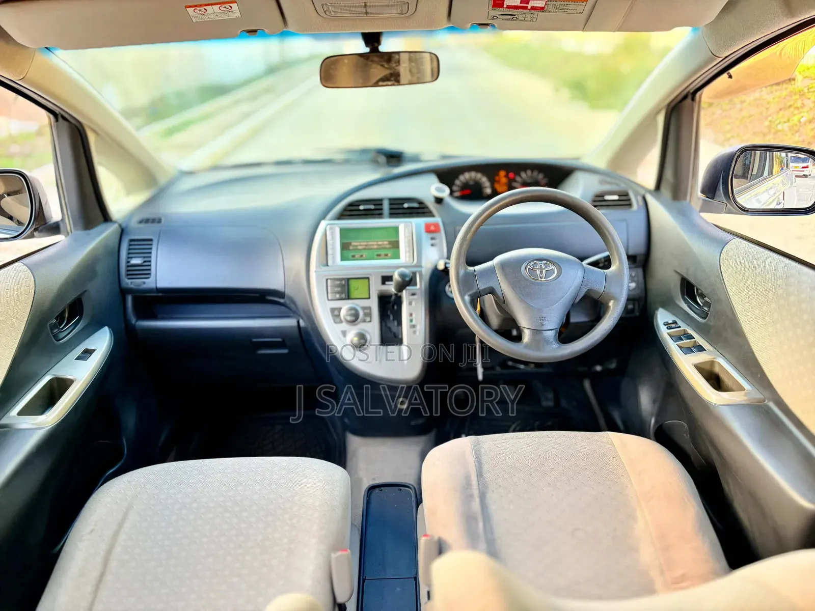 Toyota Ractis 2007 White