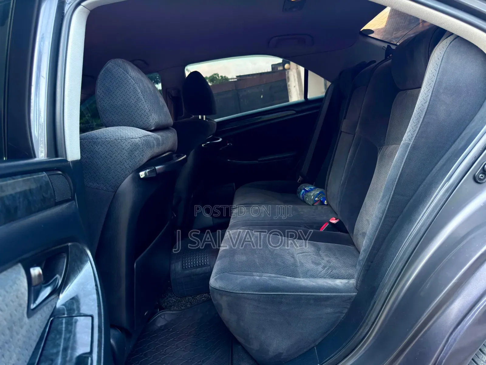 Toyota Crown 2006 Gray