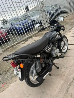 Bajaj Boxer 125 2025 Black