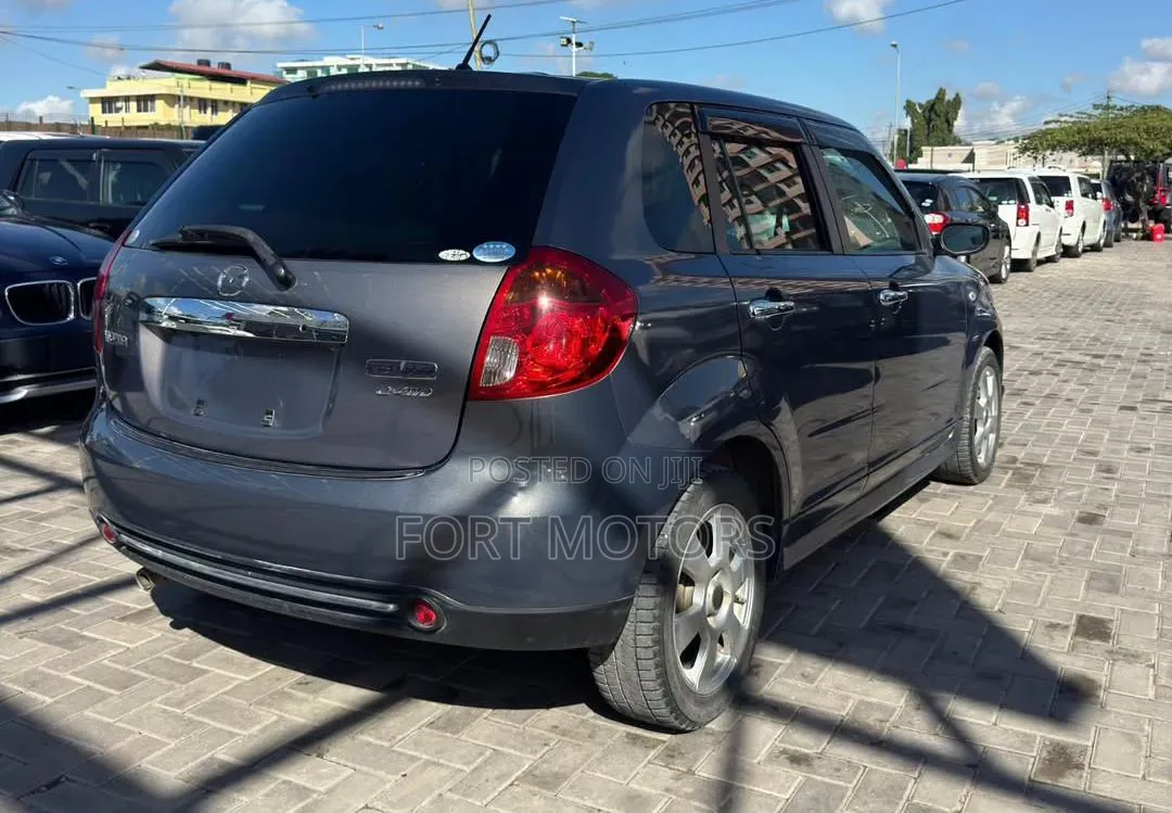 Mazda Verisa 2008 Gray