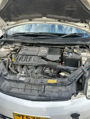 Mazda Verisa 2010 White