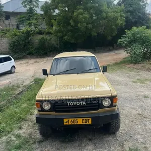 Toyota Land Cruiser 70 1985 Burgundy