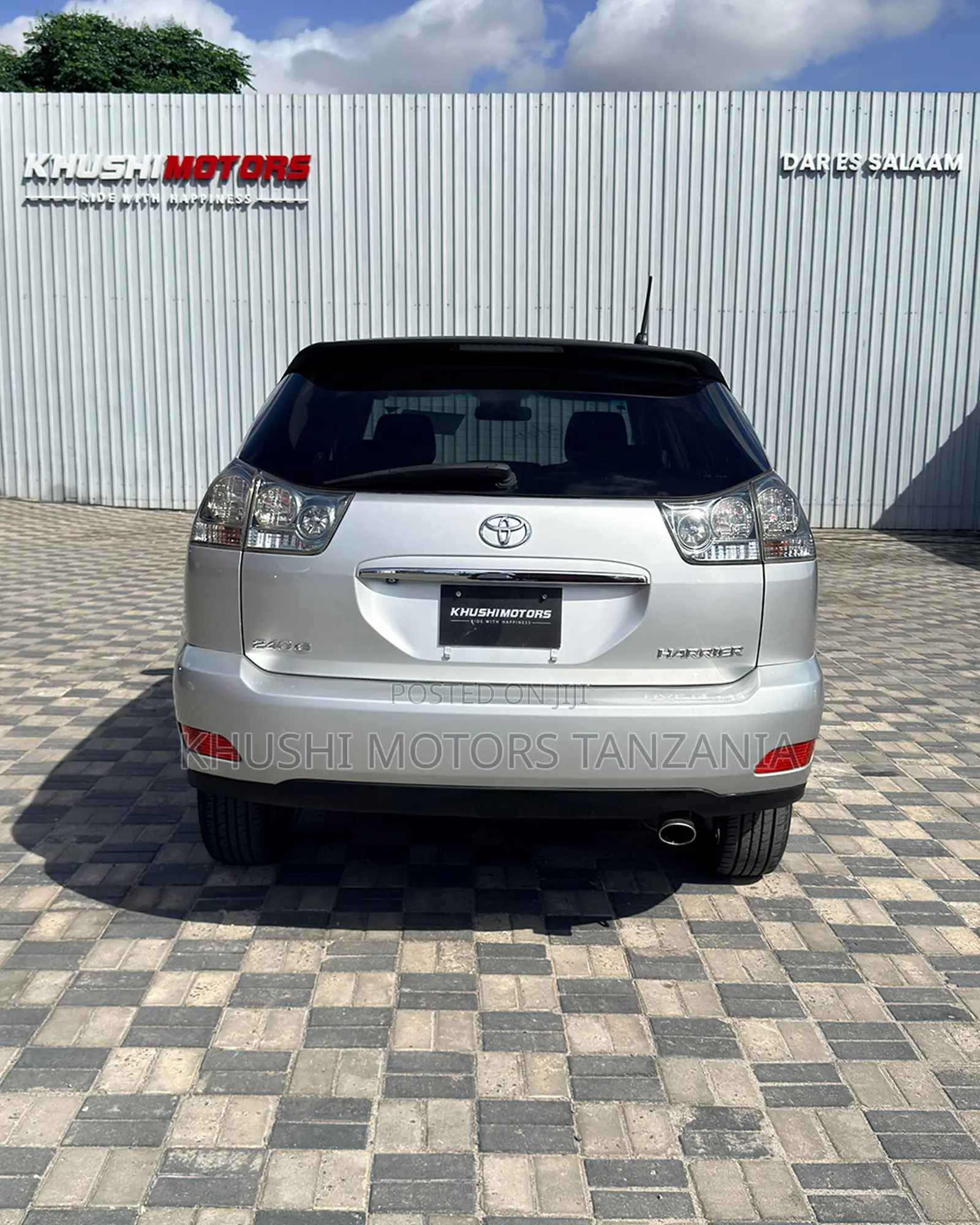 Toyota Harrier 2005 Silver