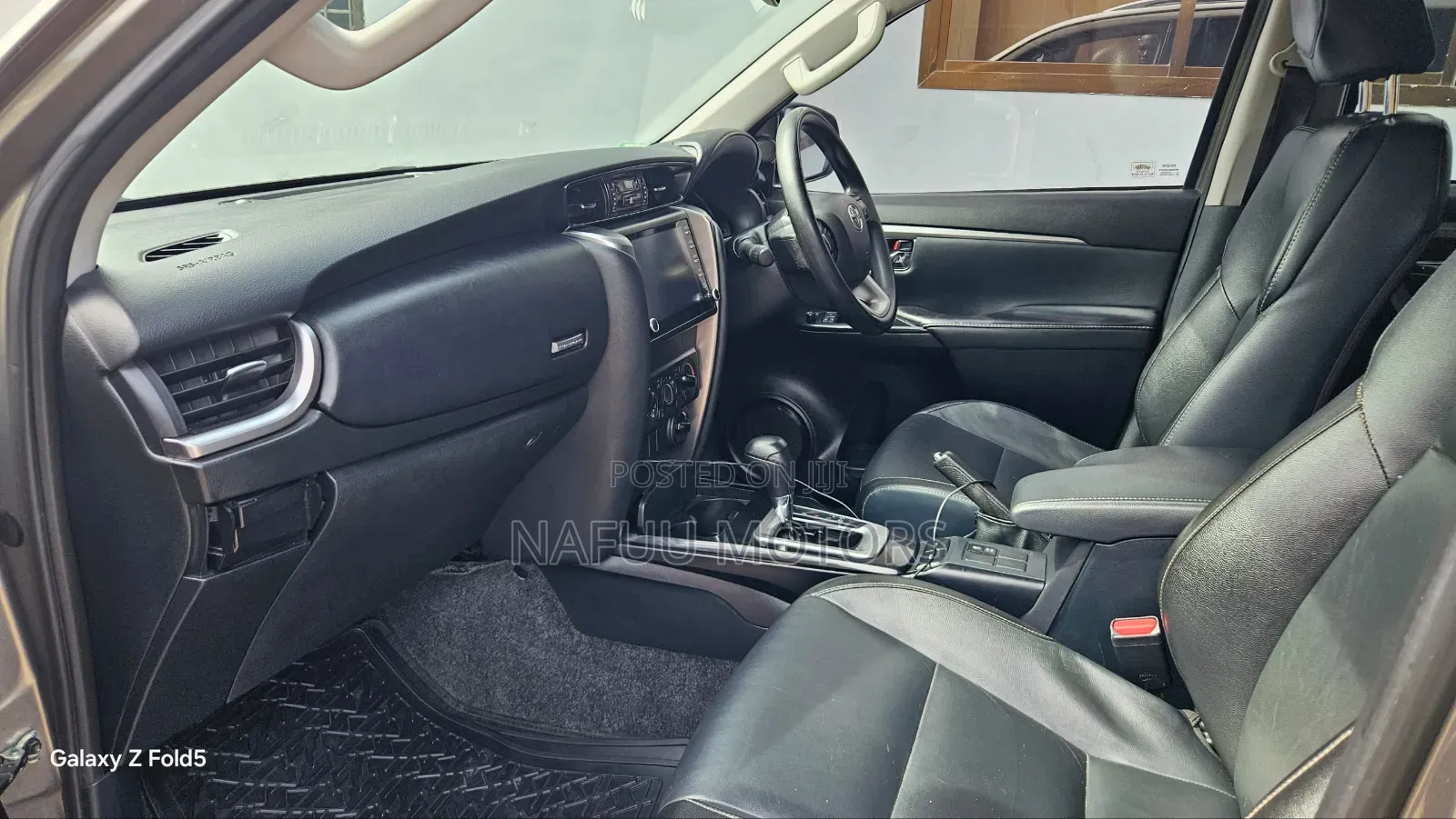 Toyota Fortuner 2023 Gray