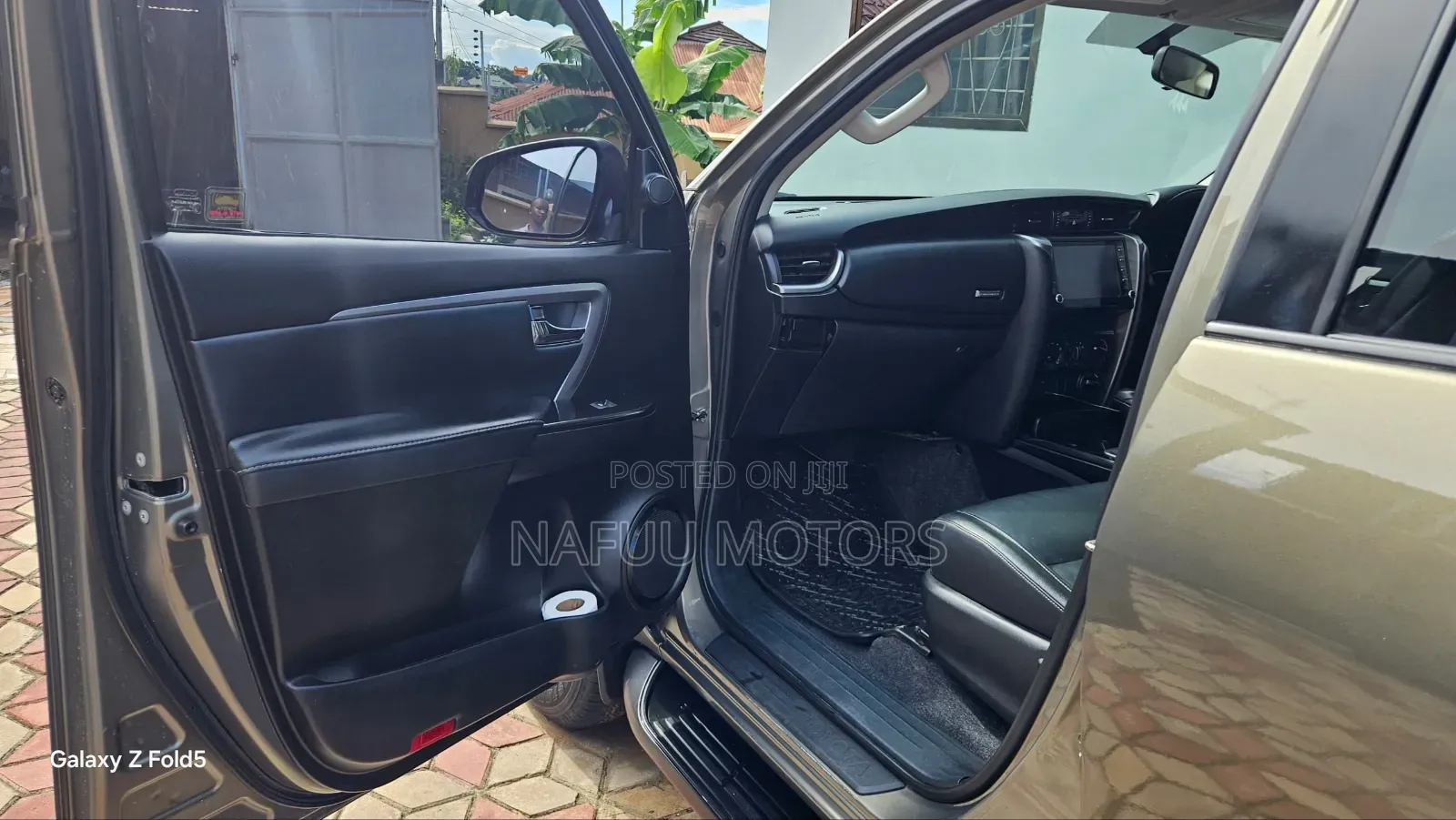 Toyota Fortuner 2023 Gray