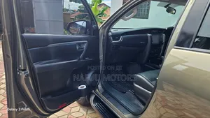 Toyota Fortuner 2023 Gray