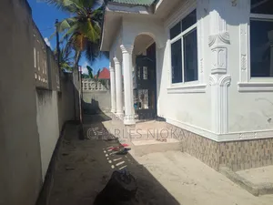 Furnished 5bdrm House in Moshi Bar, Ilala for sale