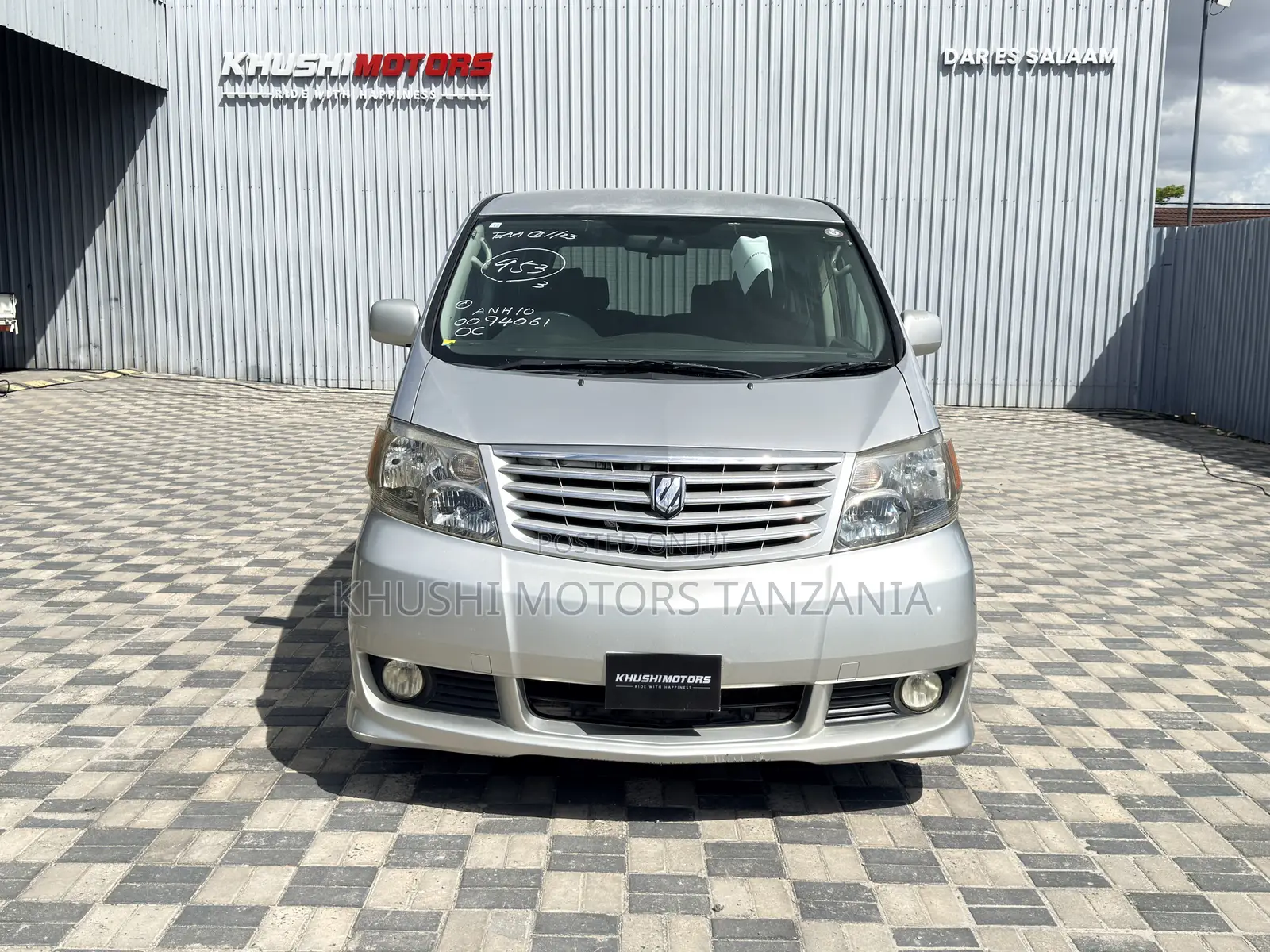 Toyota Alphard 2004 Silver