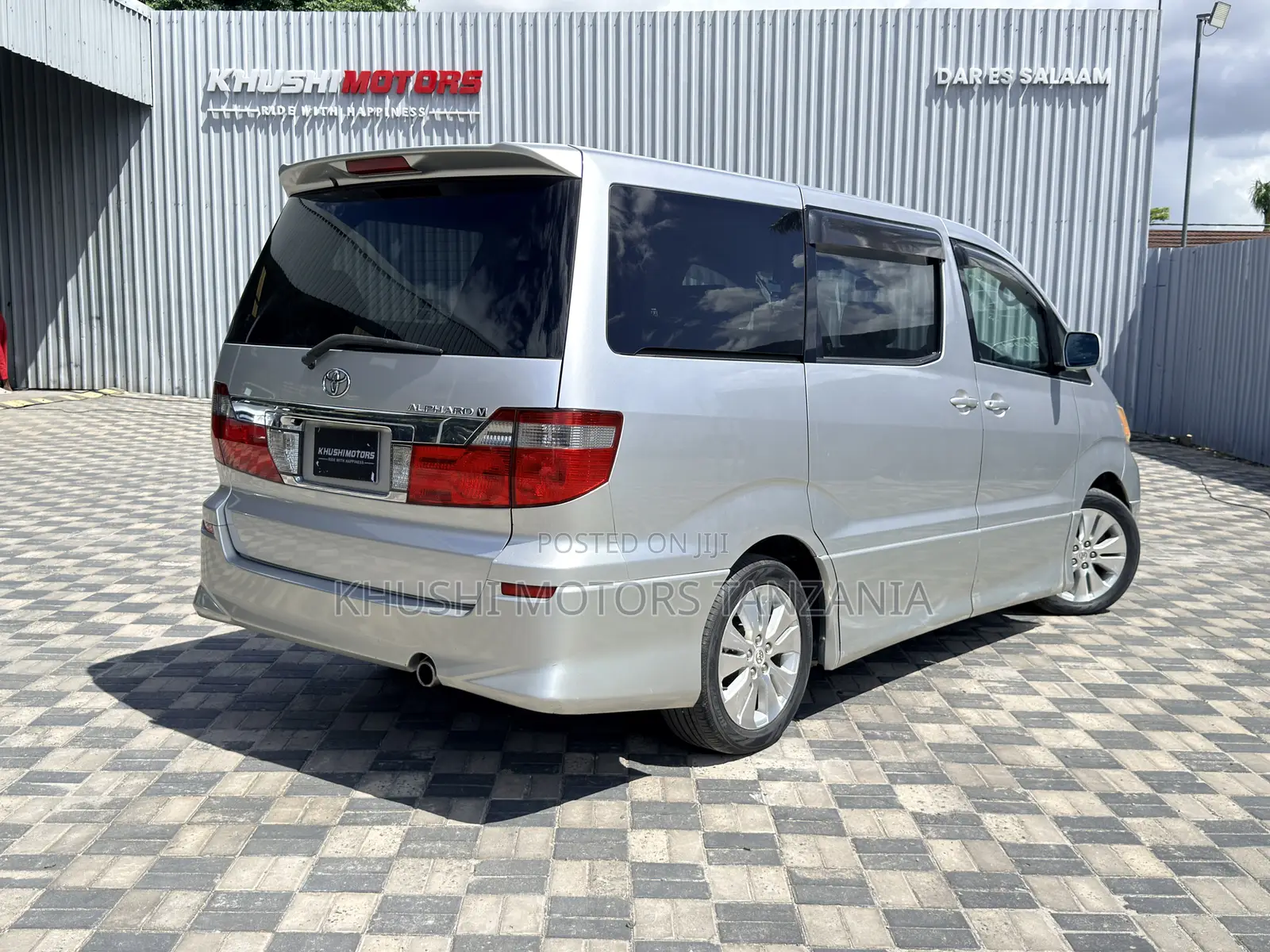 Toyota Alphard 2004 Silver