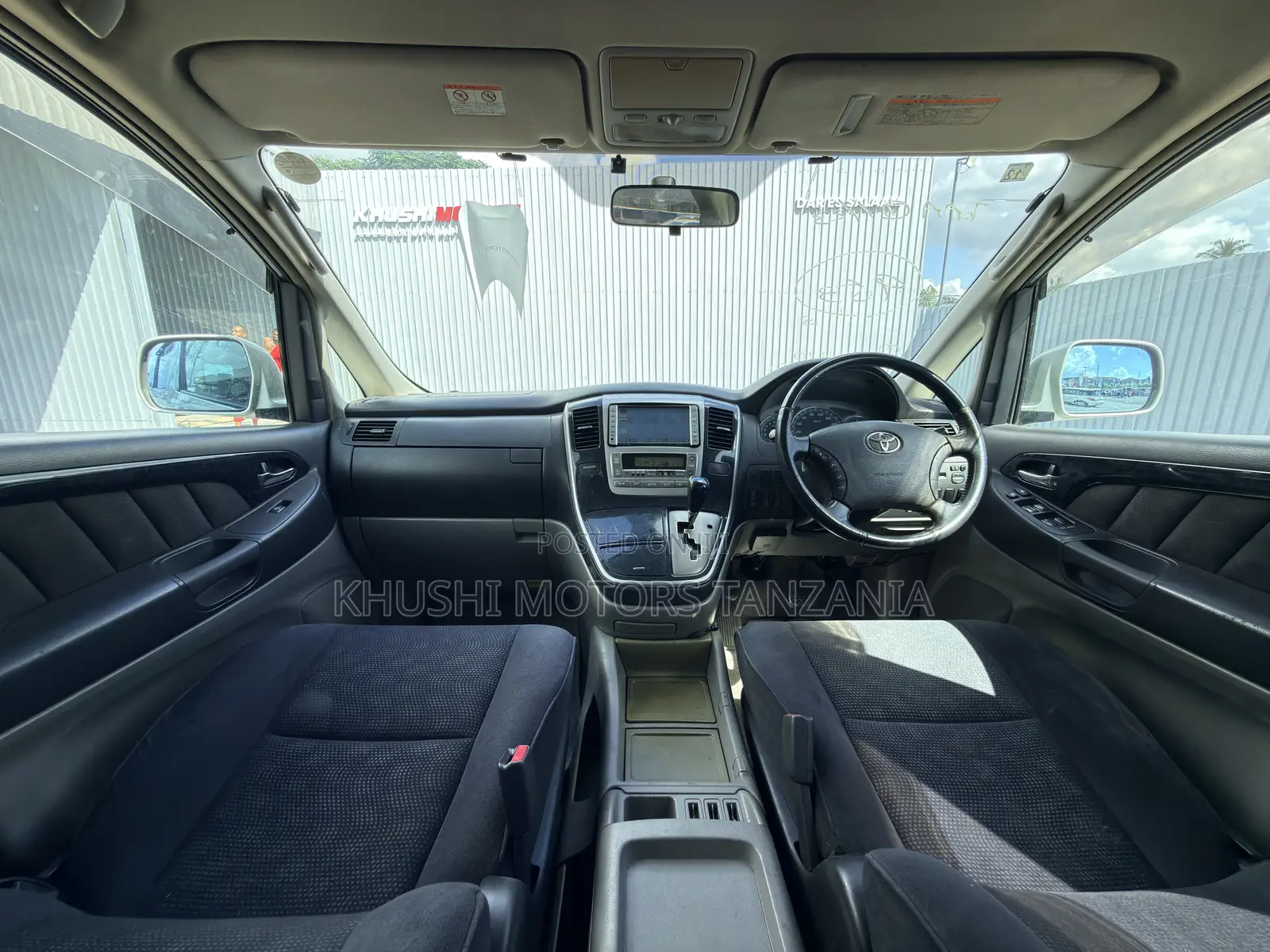 Toyota Alphard 2004 Silver
