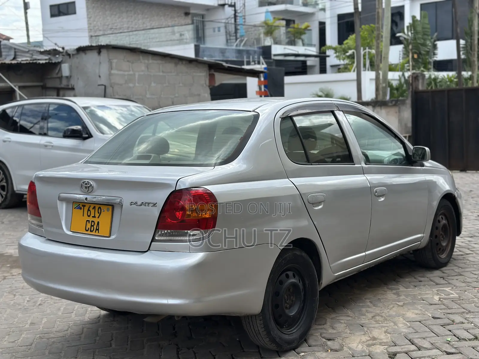 Toyota Platz 1.3 AWD 2003 Silver
