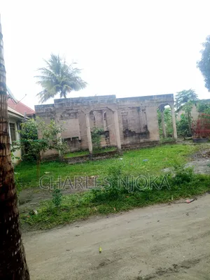 5bdrm House in Bombambili, Ilala for sale