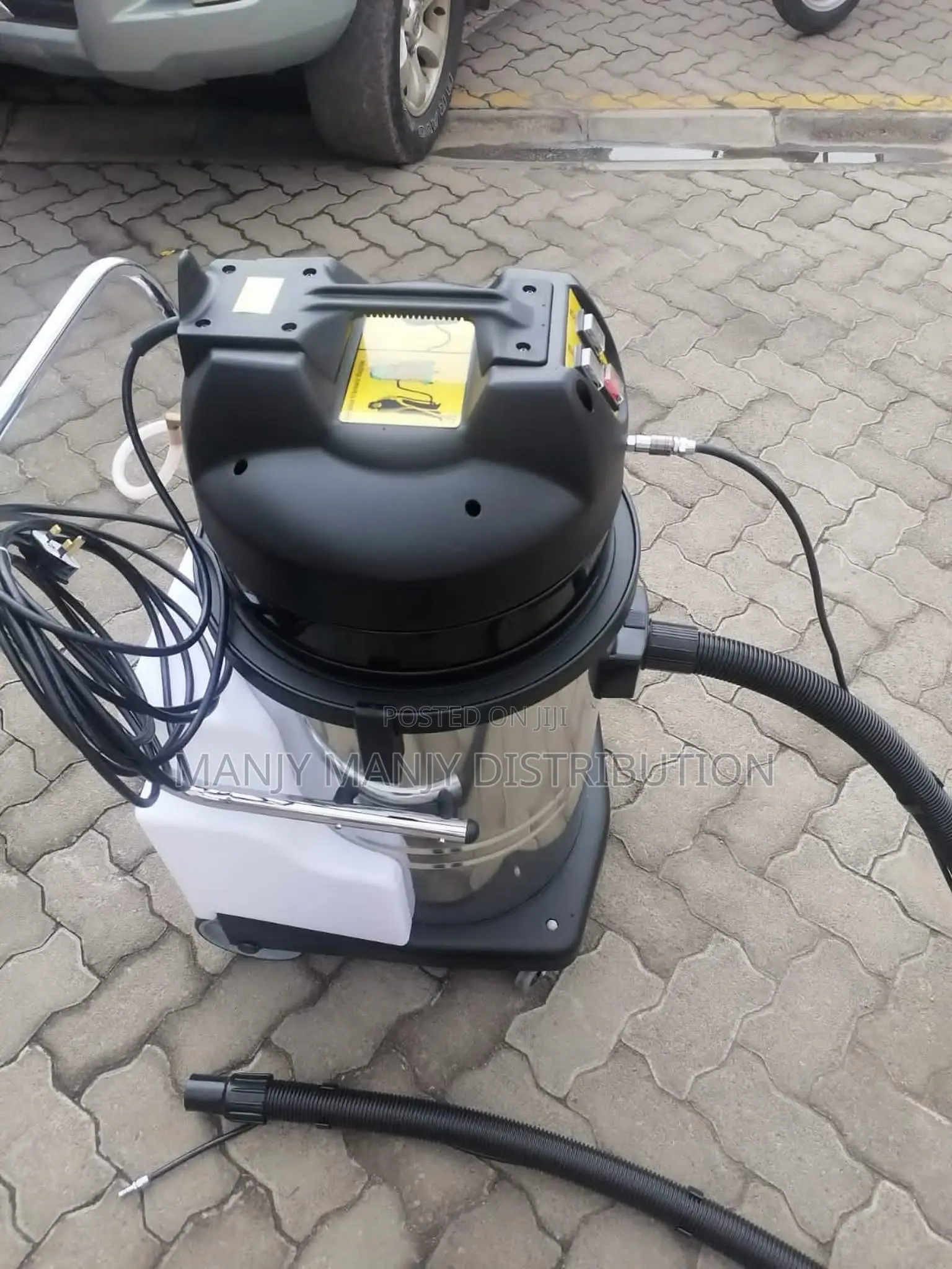 Carpet Cleaning Machine