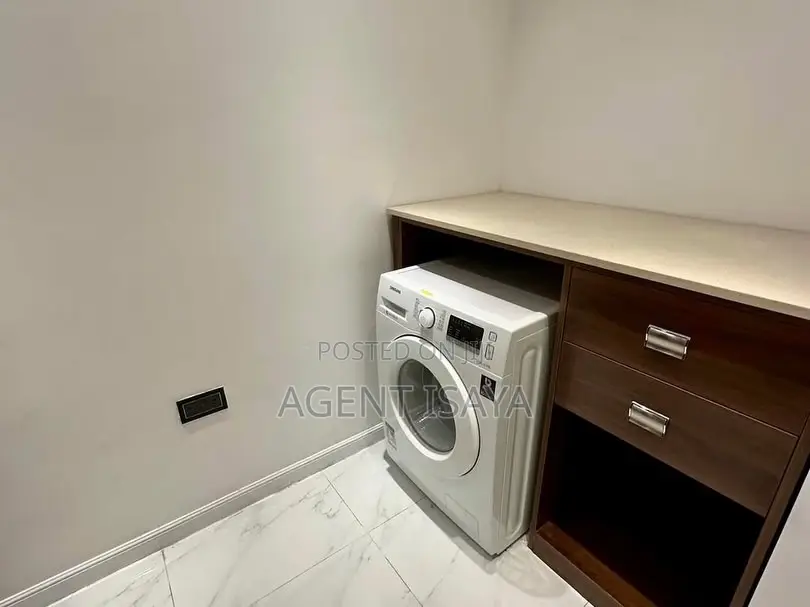 Furnished 1bdrm Apartment in Oyster Bay for rent