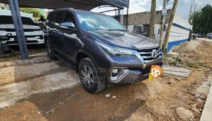 Toyota Fortuner 2016 Gray