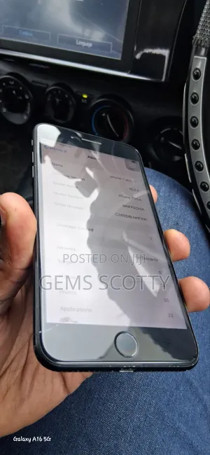 Apple iPhone 7 Plus 128 GB Black