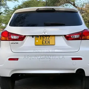 Mitsubishi RVR 2010 White