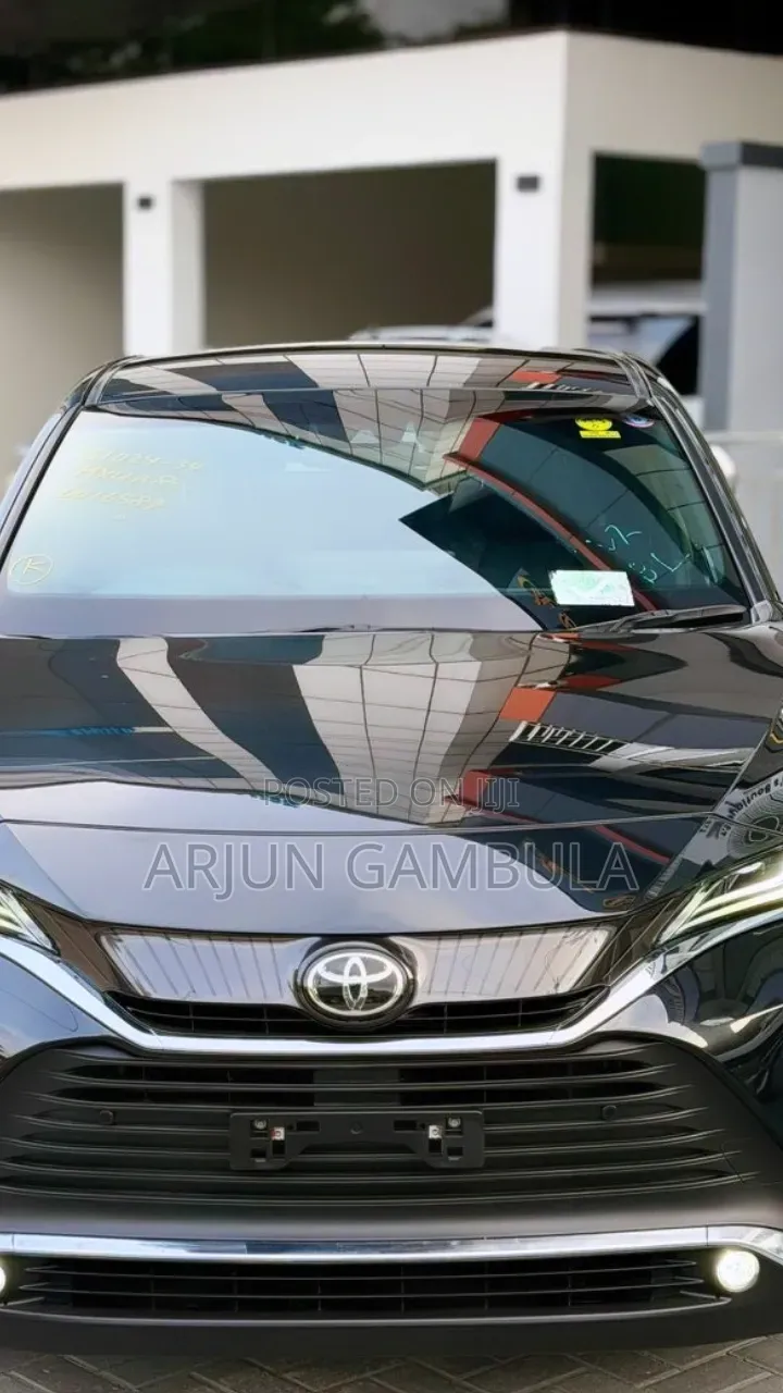 Toyota Harrier 2020 Black
