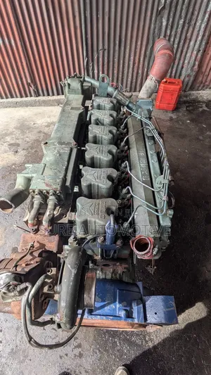 Used Sinotruck Howo Weichai Engine Hp 375