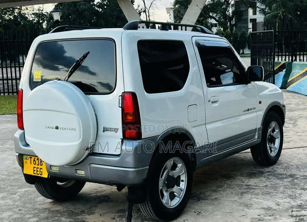 Suzuki Jimny 2003 White