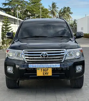 Toyota Land Cruiser 2012 Gray