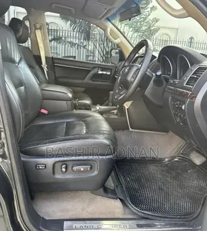 Toyota Land Cruiser 2012 Gray
