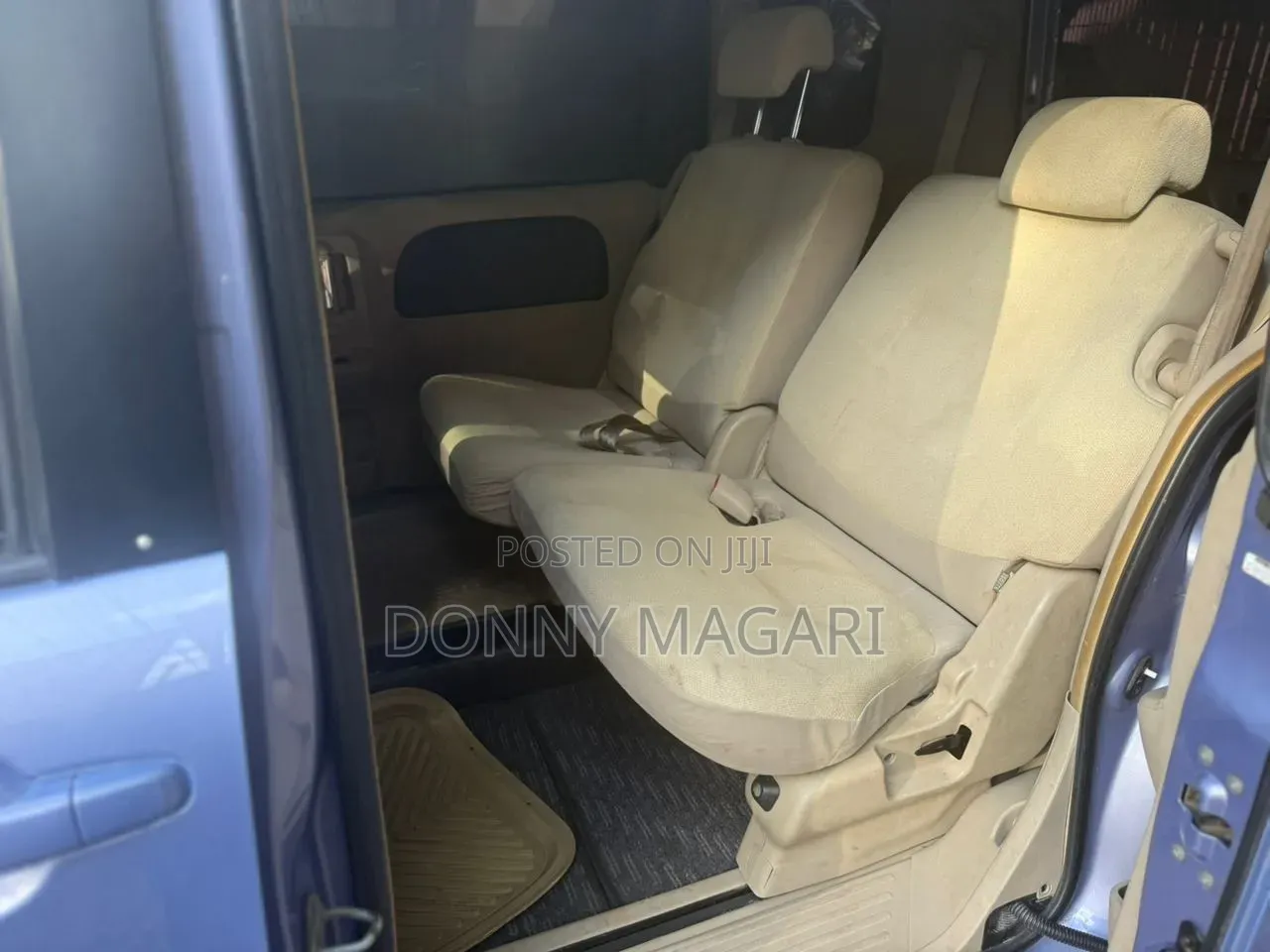 Toyota Sienta 2005 Blue