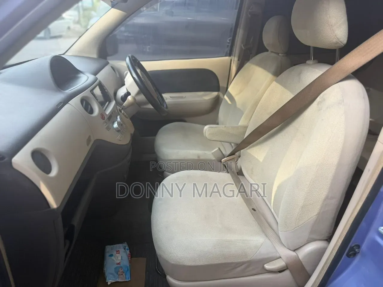 Toyota Sienta 2005 Blue