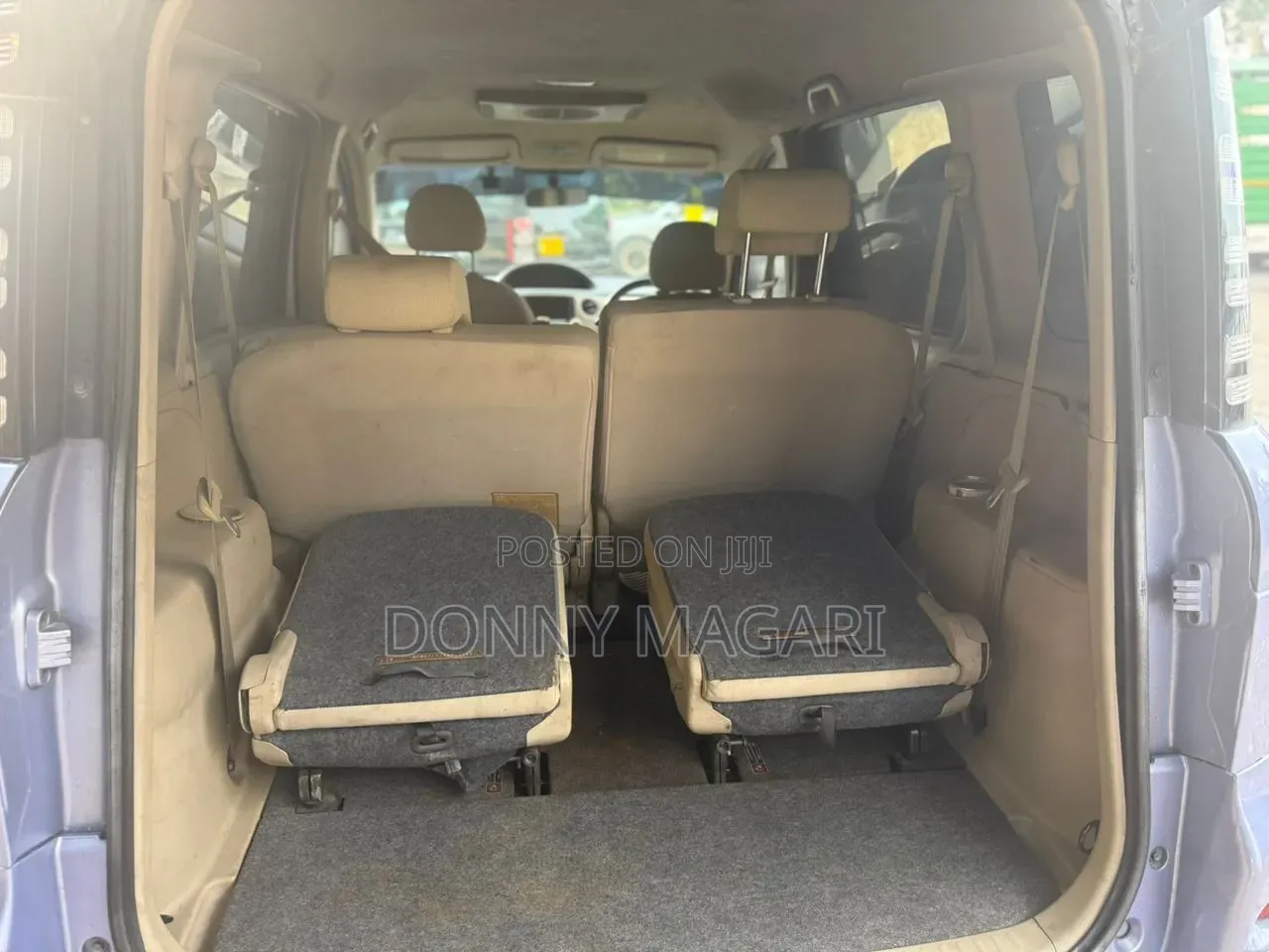 Toyota Sienta 2005 Blue