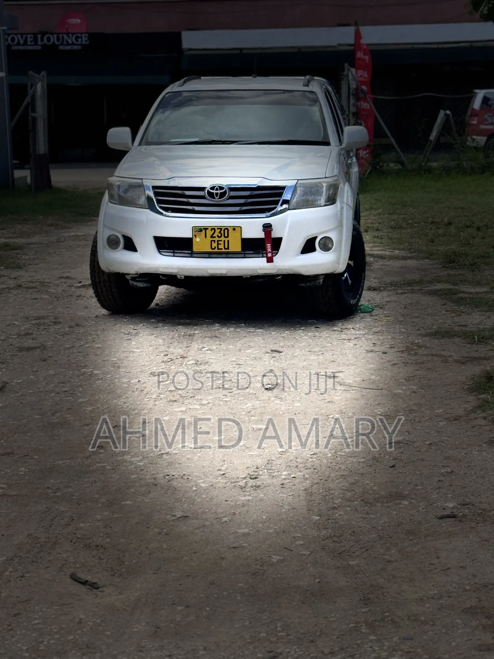Toyota Hilux 3.0 D-4D 4x4 2015 White