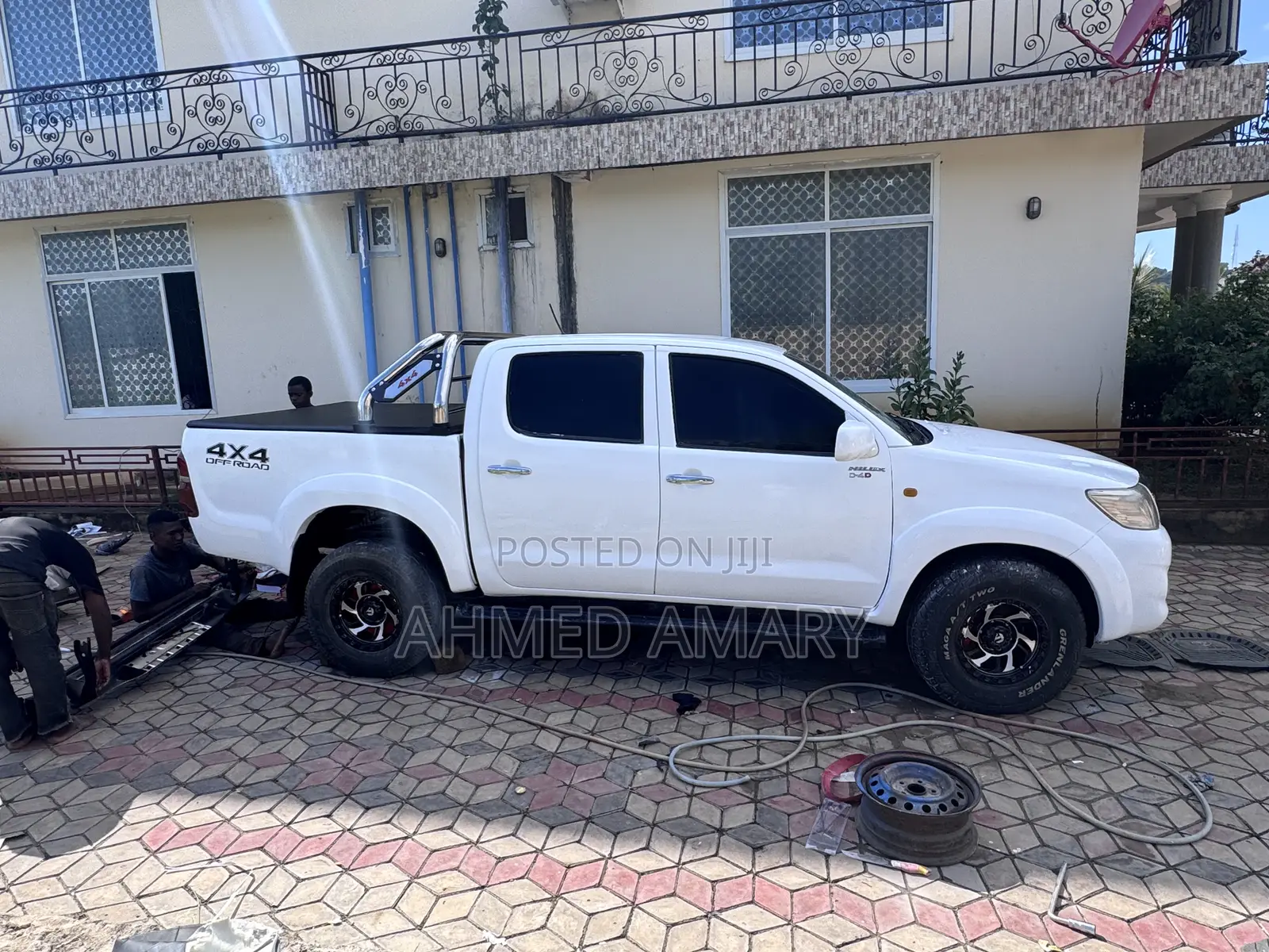 Toyota Hilux 3.0 D-4D 4x4 2015 White