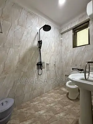 Furnished 3bdrm Apartment in Ada Estate for rent