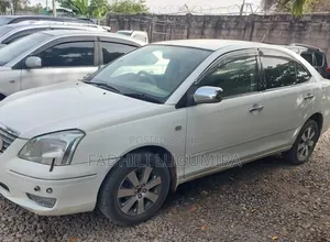 Toyota Premio 2004 White
