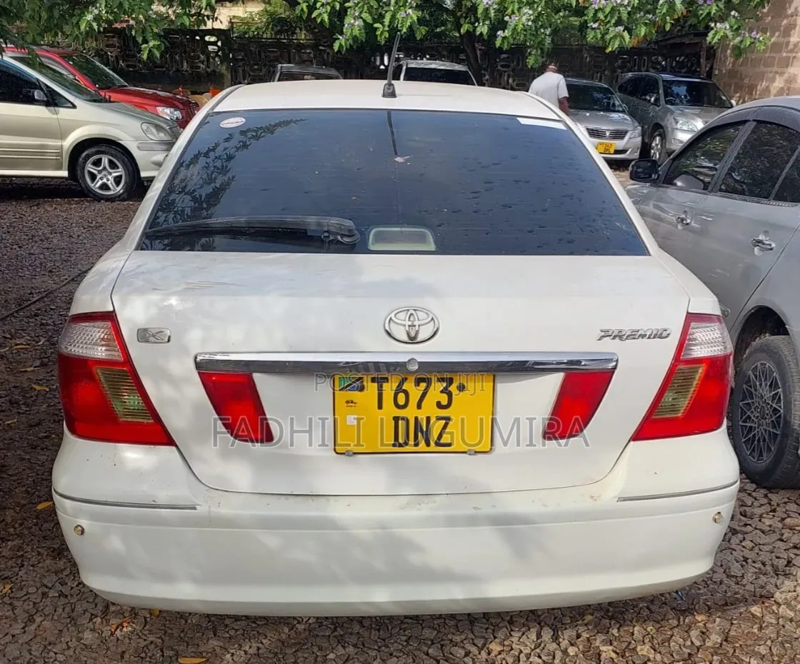 Toyota Premio 2004 White