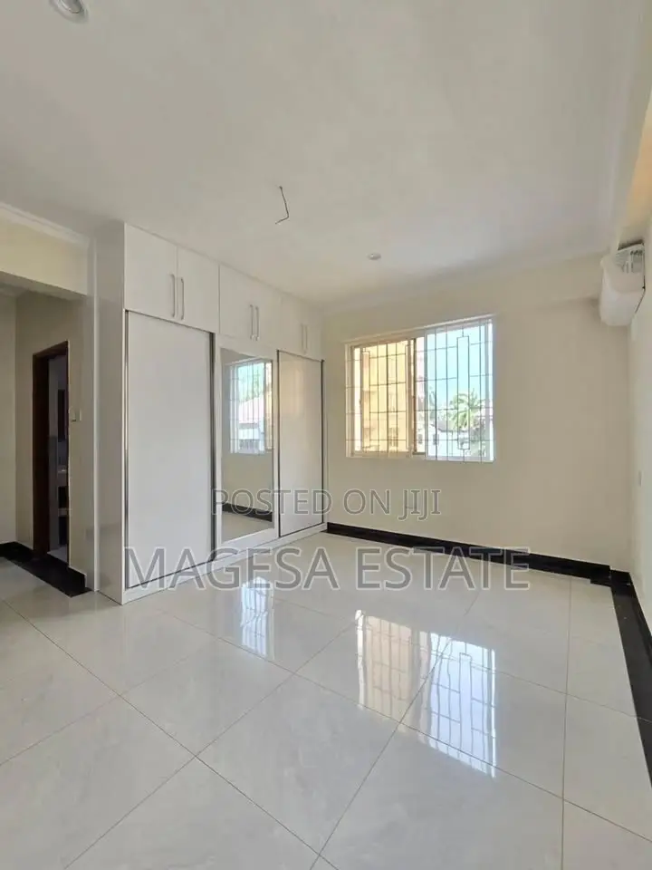 3bdrm Apartment in Msasani for rent