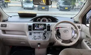 Toyota Raum 2006 Blue