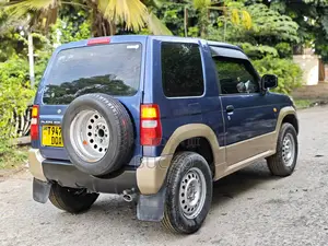 Mitsubishi Pajero 2008 Blue
