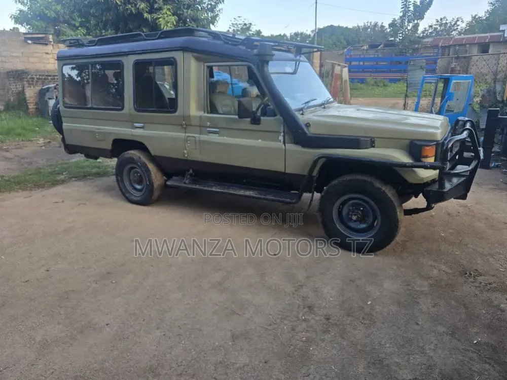 Toyota Land Cruiser 2003 Green
