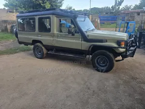 Toyota Land Cruiser 2003 Green