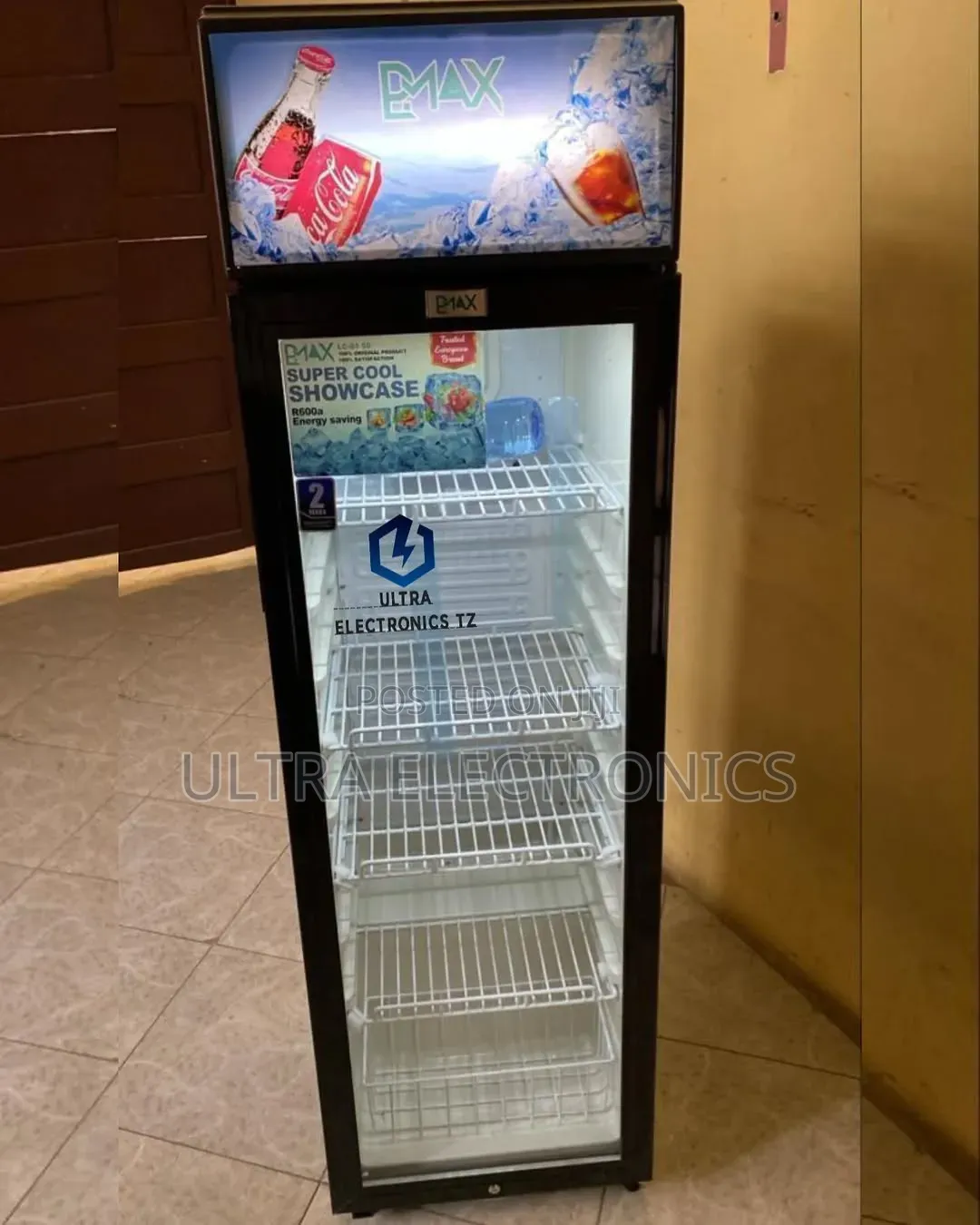 Pmax Show Case Fridge/ Beverage Cooker With 150 Litres