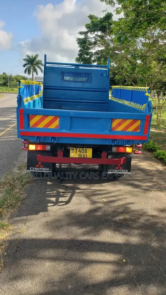 Canter Tipper 4d33 2 1⁄2