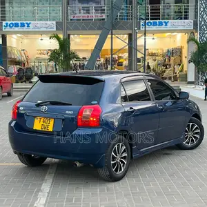 Toyota Corolla RunX 2004 Blue