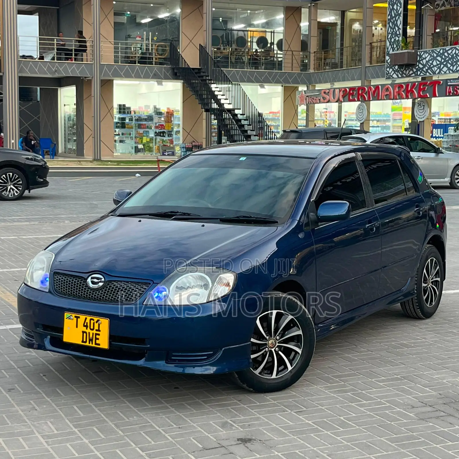 Toyota Corolla RunX 2004 Blue
