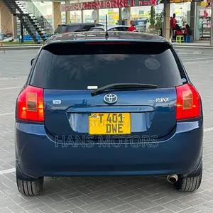 Toyota Corolla RunX 2004 Blue